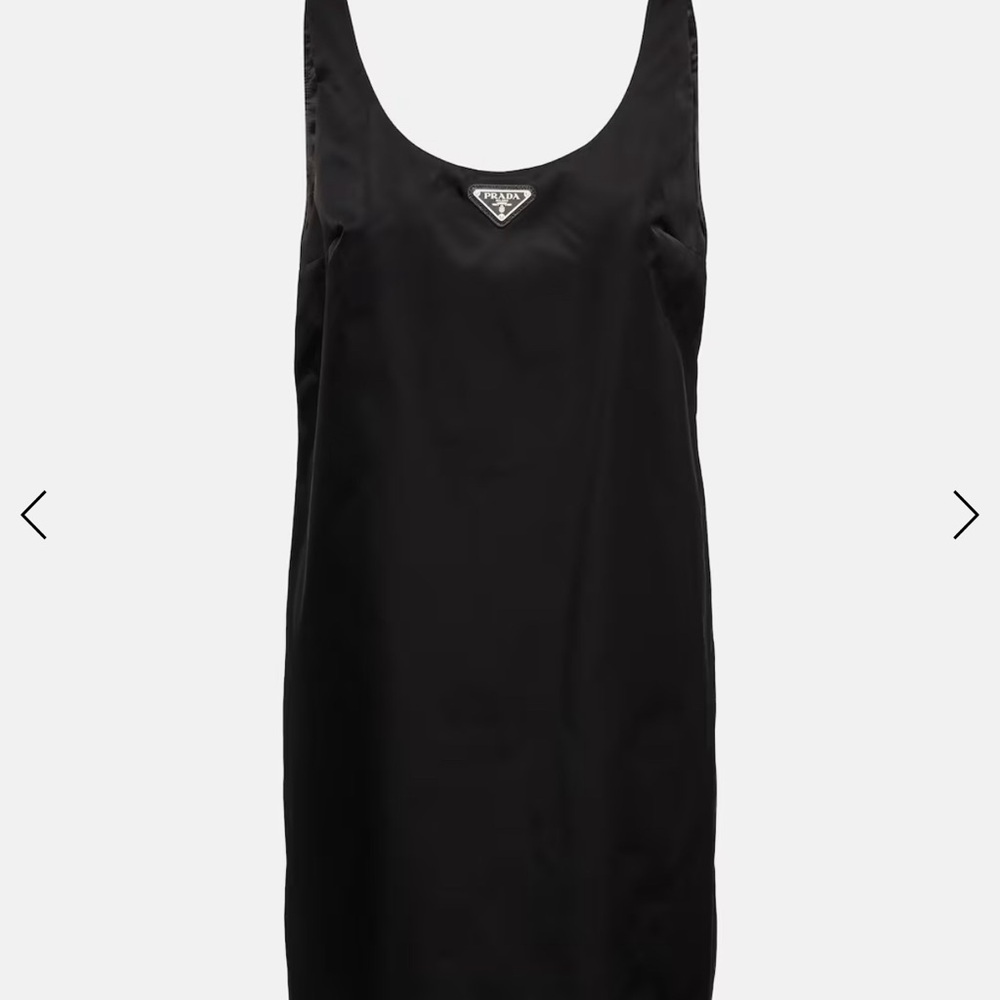 Prada Black Sleeveless Dress low back  size 38 worn once
Excellent condition